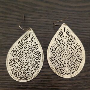 Gold Lightweight Earrings